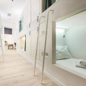 Bed 8-Bed Mixed Dormitory Room